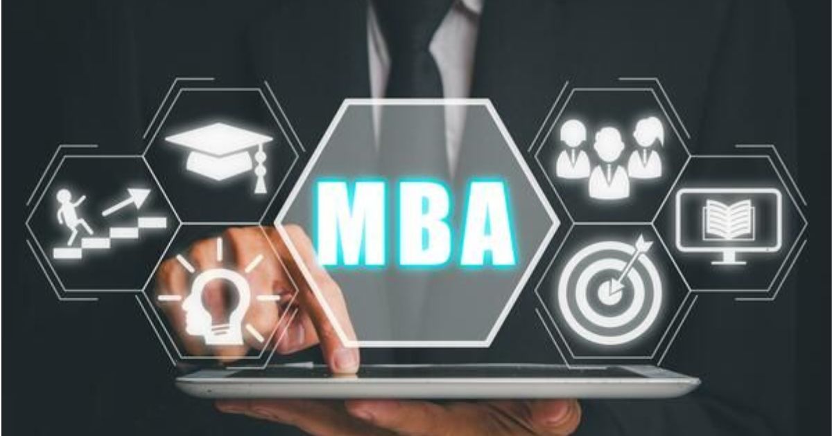 Online MBA vs Traditional MBA